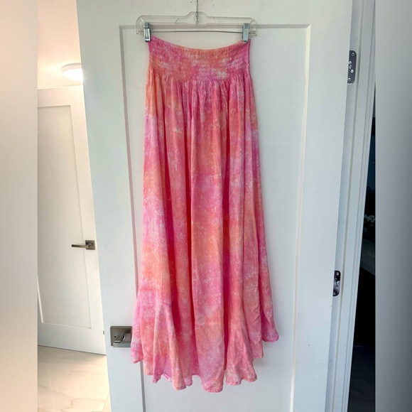 TIARE HAWAII Pink Tie-Dye Maxi High-Low Skirt. Front slit, buttons. Size S. New - Picture 2 of 4